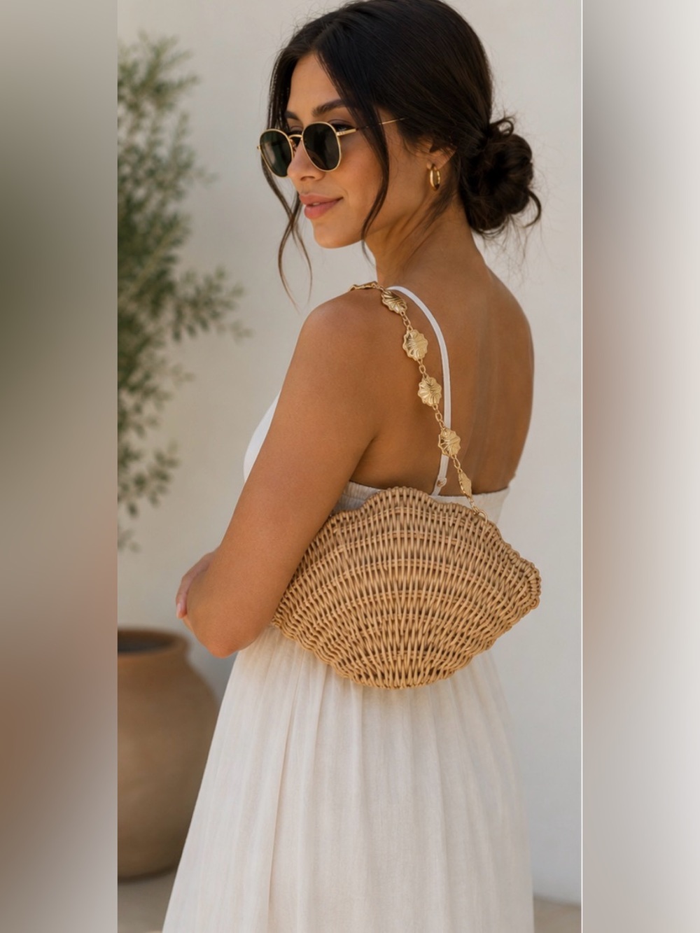 Tommy Bahama Natural Woven Shell Bag Gold Chain Handle Rattan Beach Purse NEW - Picture 2 of 15